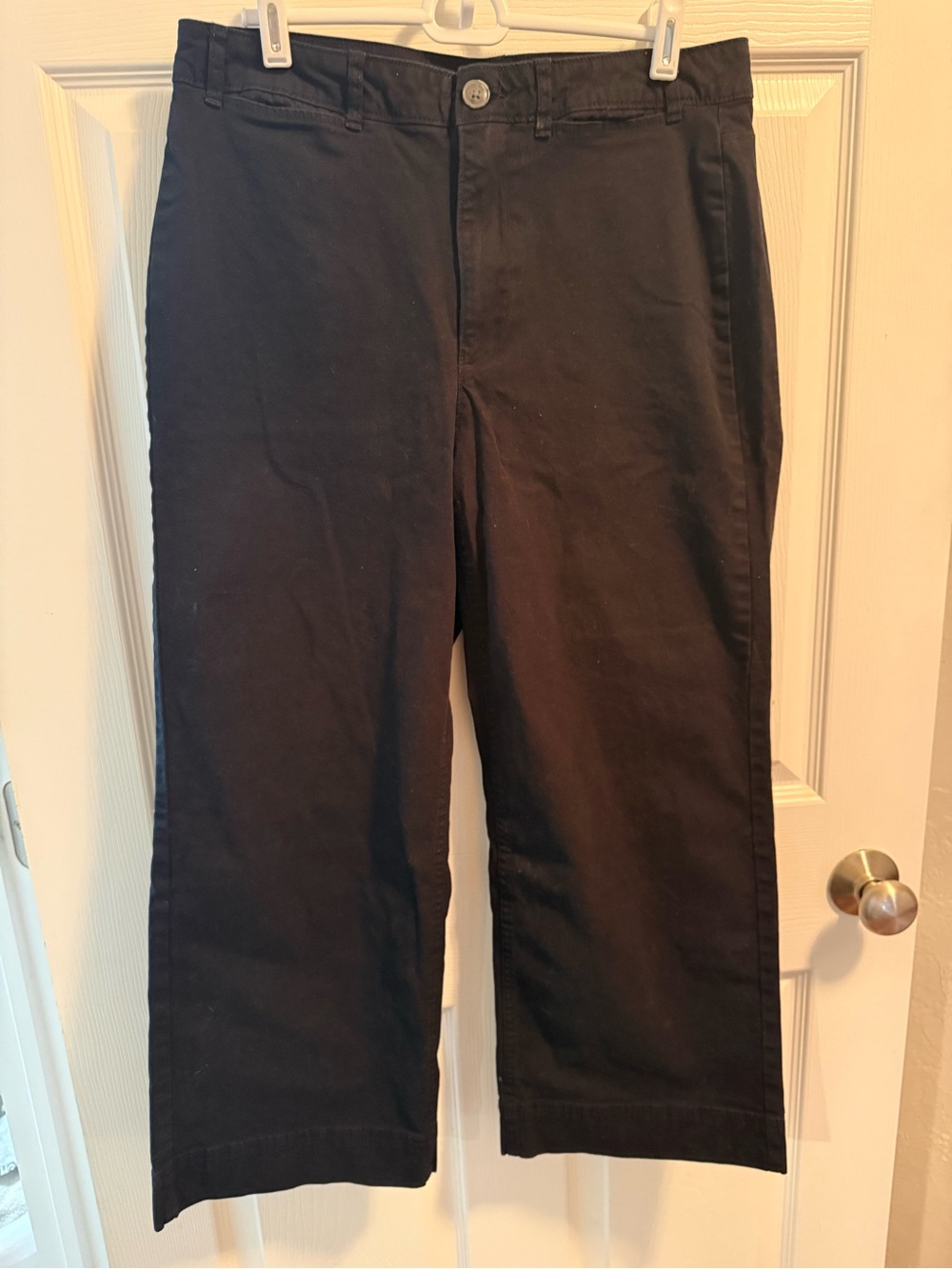 Old Navy ankle crop pants